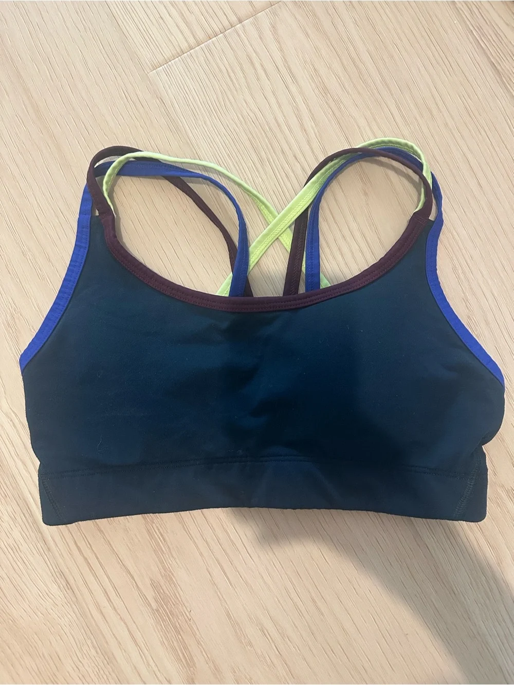 GAP Strappy Sports Bra with Multicolor Straps